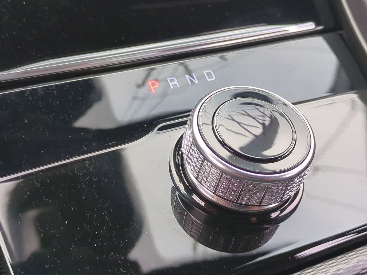 Thumbnail: 2025 Jeep Grand Cherokee - 32