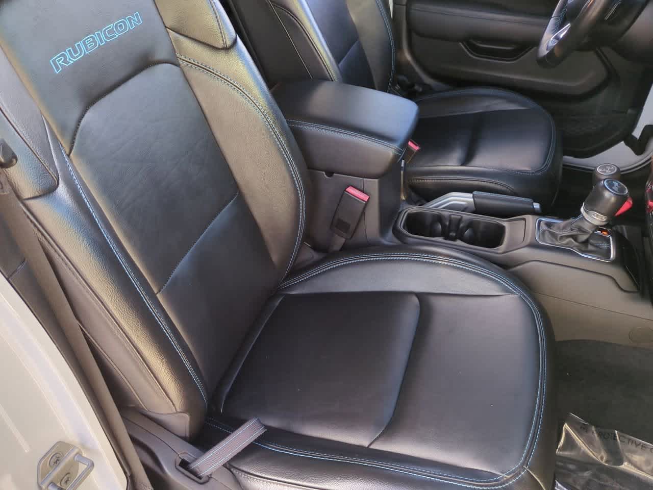 Thumbnail: 2022 Jeep Wrangler - 22