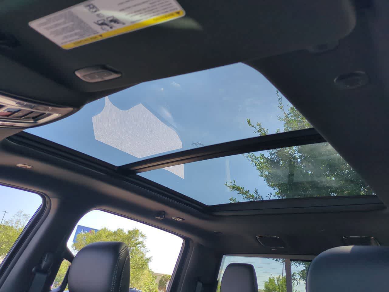 Thumbnail: 2026 RAM 1500 - 20