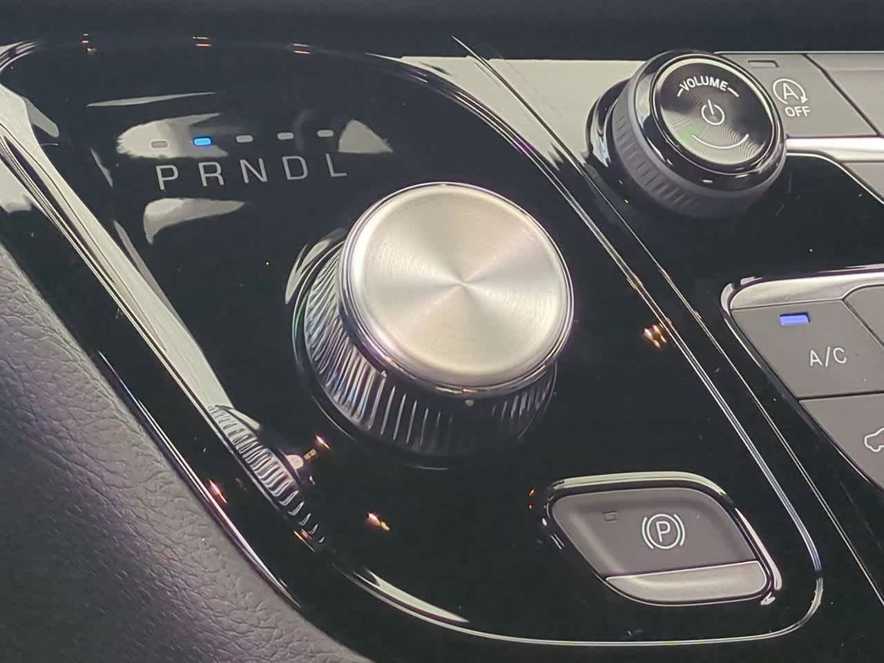 Thumbnail: 2026 Chrysler Pacifica - 31