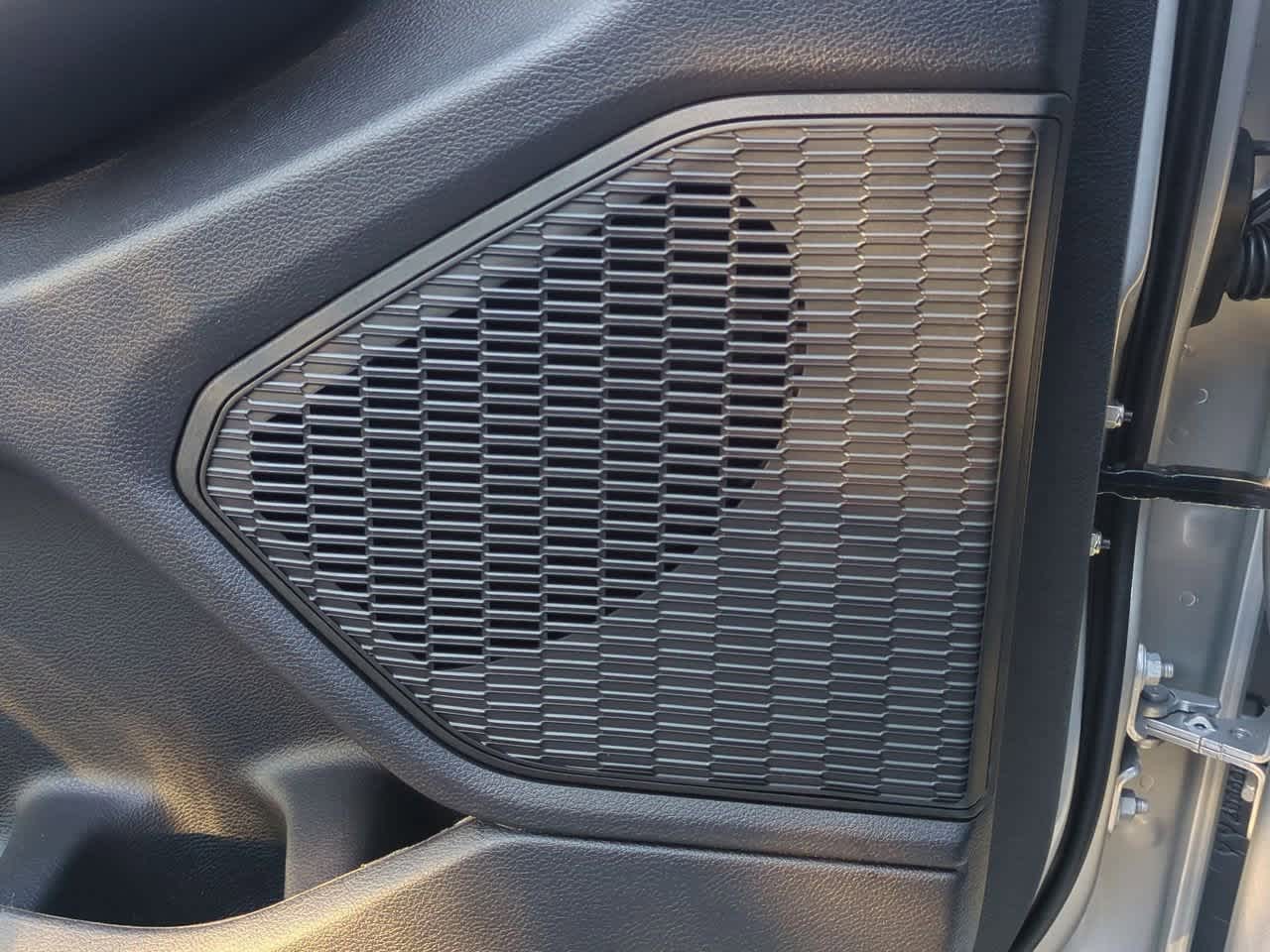 Thumbnail: 2025 Jeep Grand Cherokee L - 29