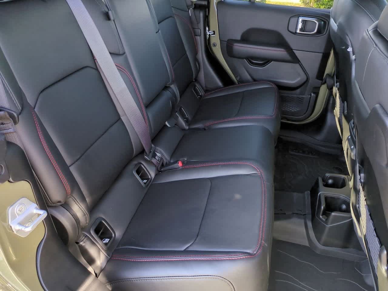 Thumbnail: 2025 Jeep Gladiator - 21