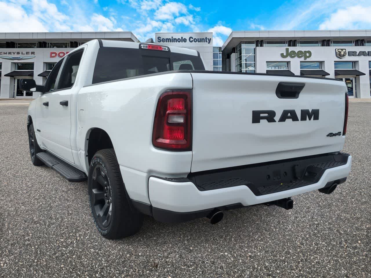 Thumbnail: 2026 RAM 1500 - 6
