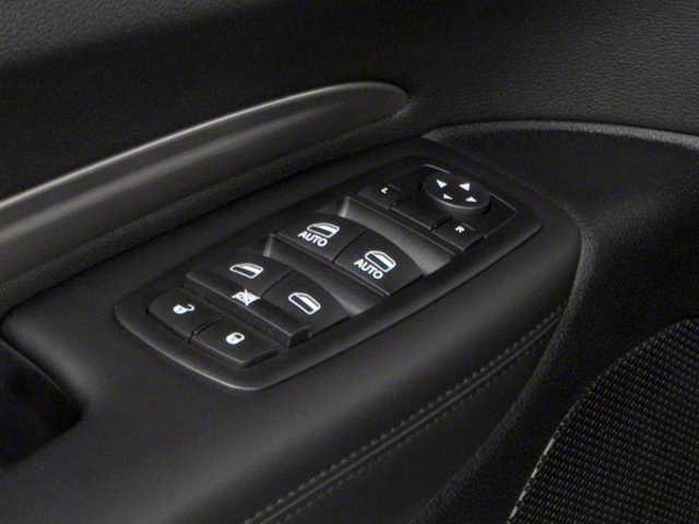 Thumbnail: 2012 Dodge Durango - 13