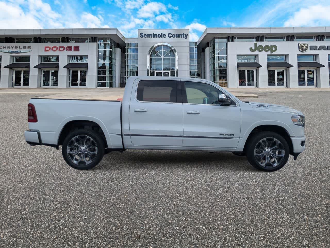 Thumbnail: 2024 RAM 1500 - 9