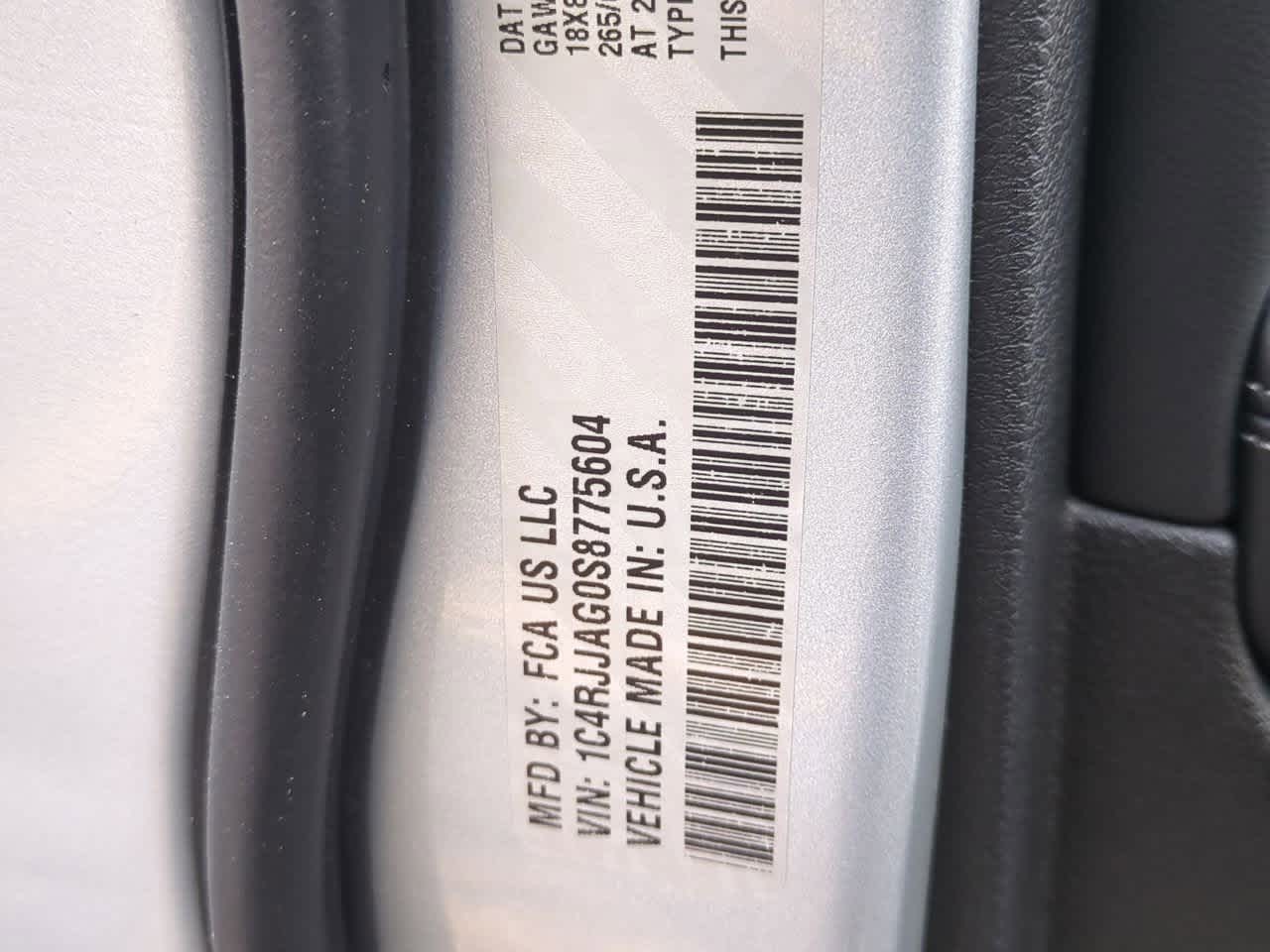 Thumbnail: 2025 Jeep Grand Cherokee L - 35