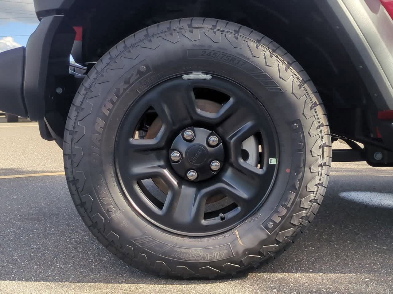 Thumbnail: 2025 Jeep Wrangler - 14