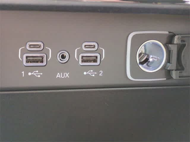 Thumbnail: 2025 Jeep Grand Cherokee - 34