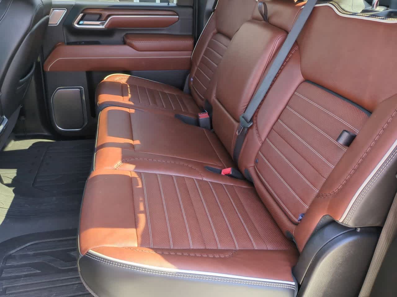 Thumbnail: 2025 GMC Sierra 2500 - 21