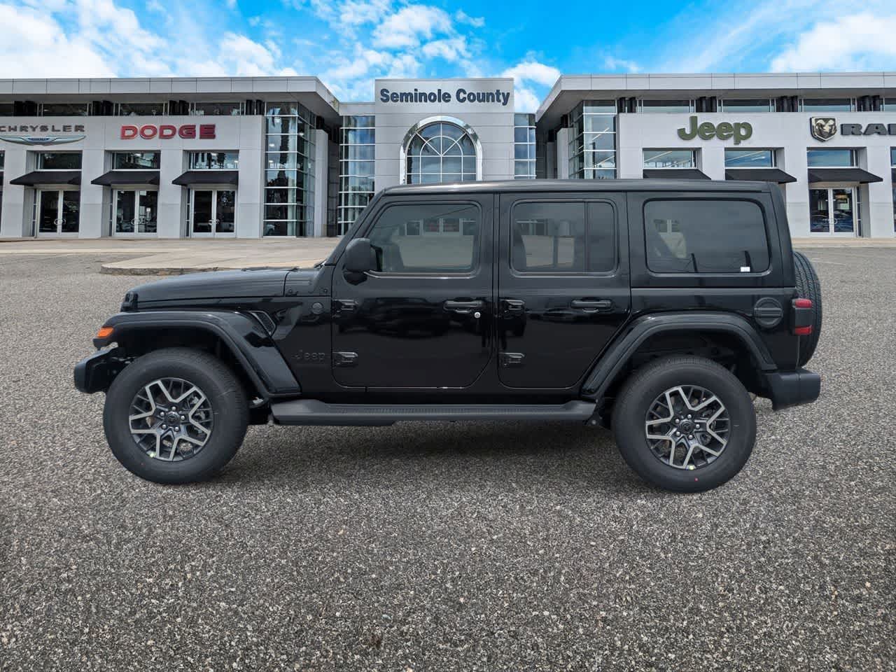 Thumbnail: 2026 Jeep Wrangler - 5