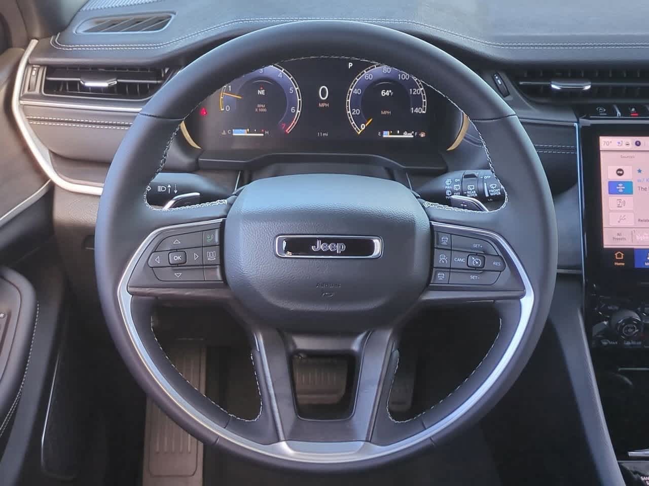 Thumbnail: 2025 Jeep Grand Cherokee L - 24