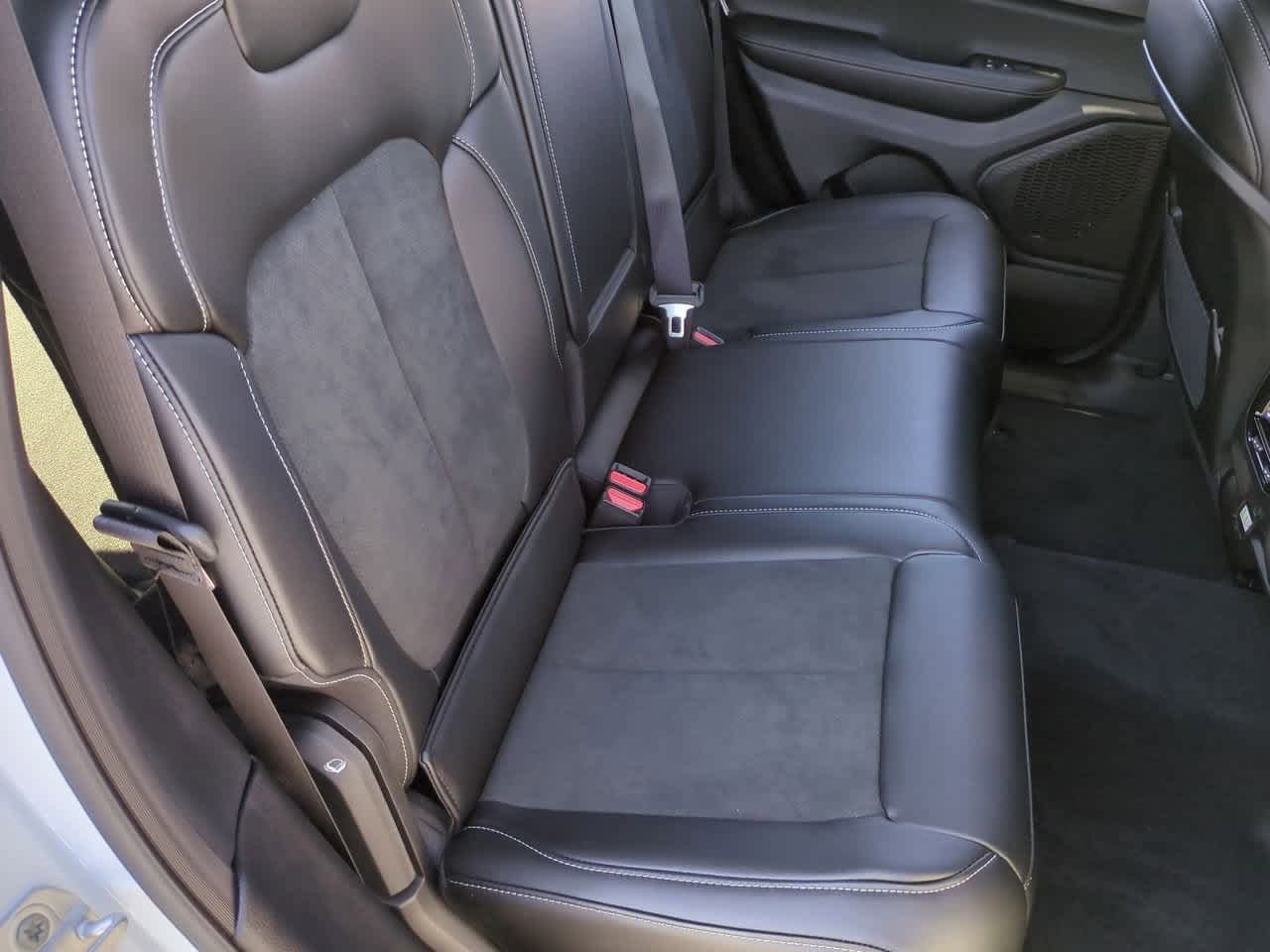 Thumbnail: 2025 Jeep Grand Cherokee - 22