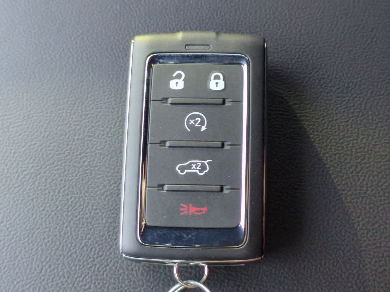 Thumbnail: 2025 Jeep Grand Cherokee - 36