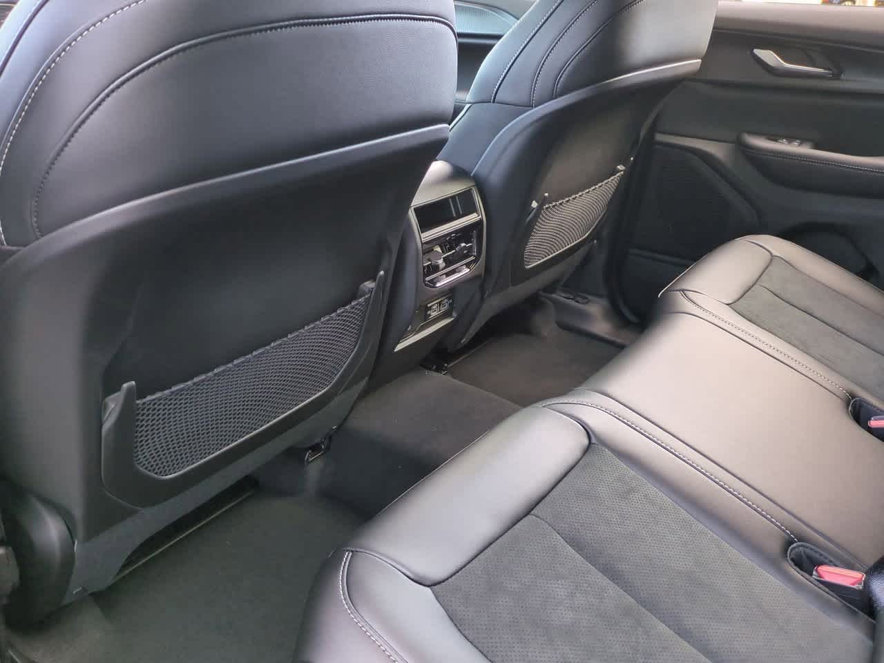 Thumbnail: 2025 Jeep Grand Cherokee - 18