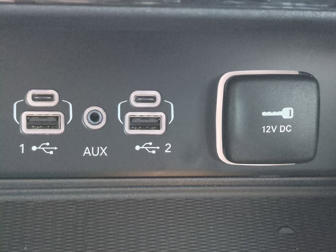 Thumbnail: 2025 Jeep Grand Cherokee - 31