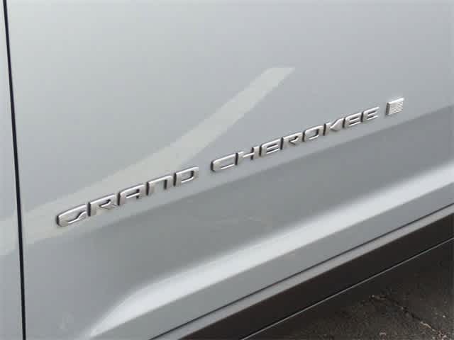Thumbnail: 2025 Jeep Grand Cherokee L - 13