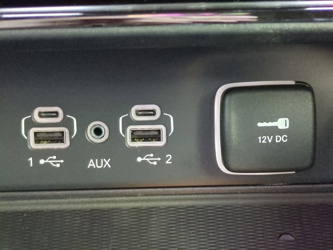 Thumbnail: 2025 Jeep Grand Cherokee - 32