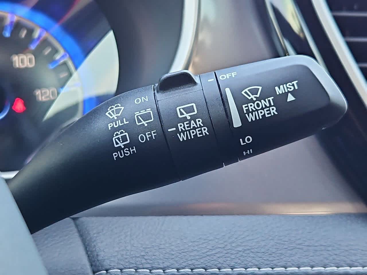 Thumbnail: 2026 Chrysler Pacifica - 26