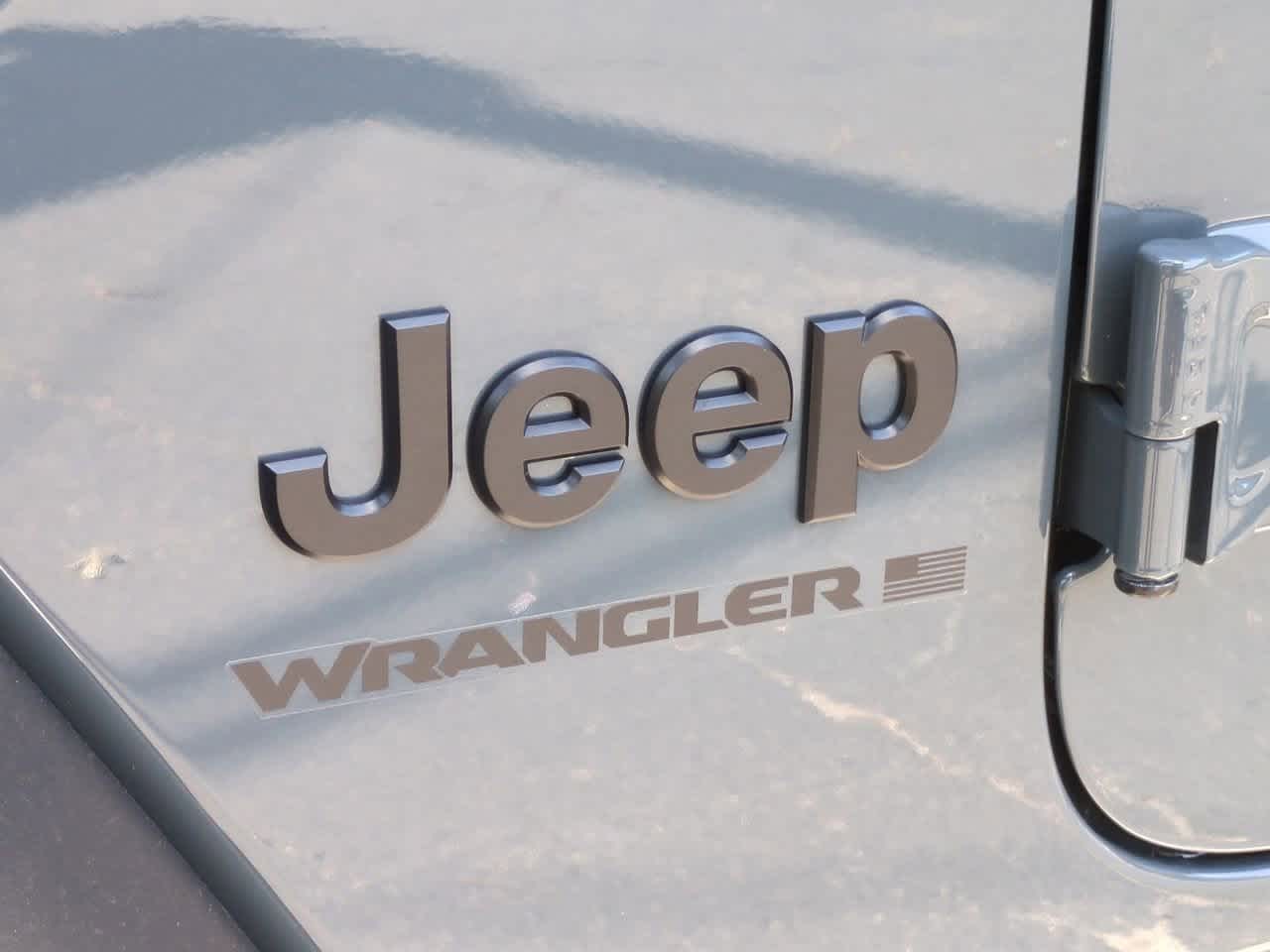 Thumbnail: 2025 Jeep Wrangler - 13