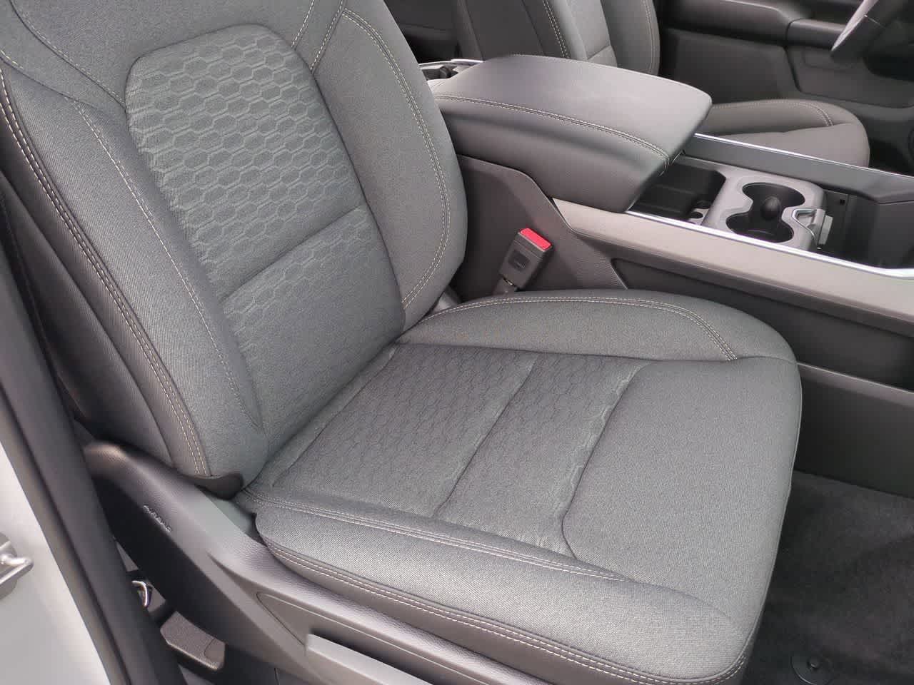 Thumbnail: 2026 RAM 1500 - 21