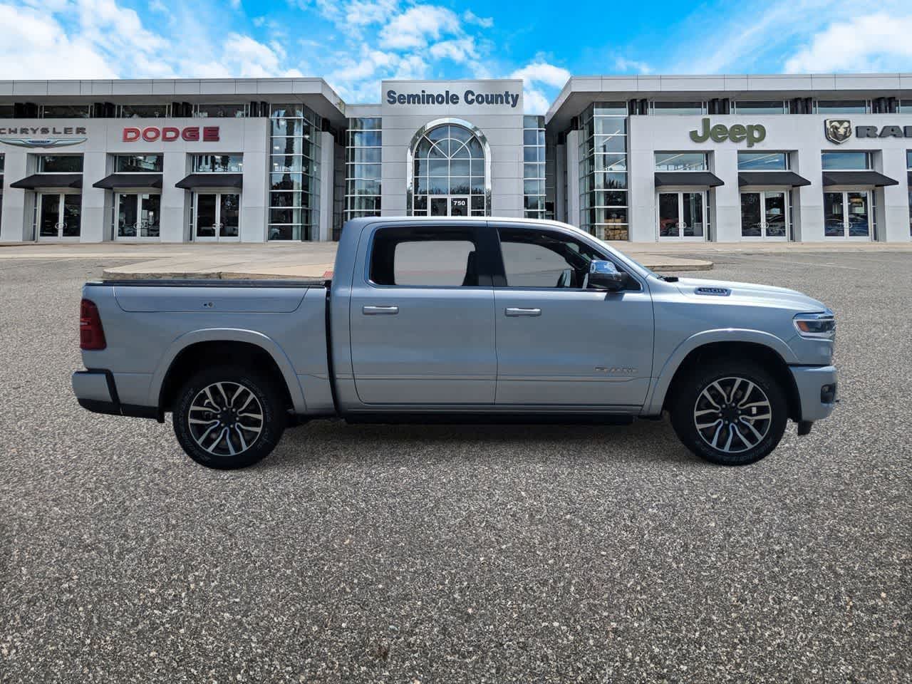 Thumbnail: 2026 RAM 1500 - 9