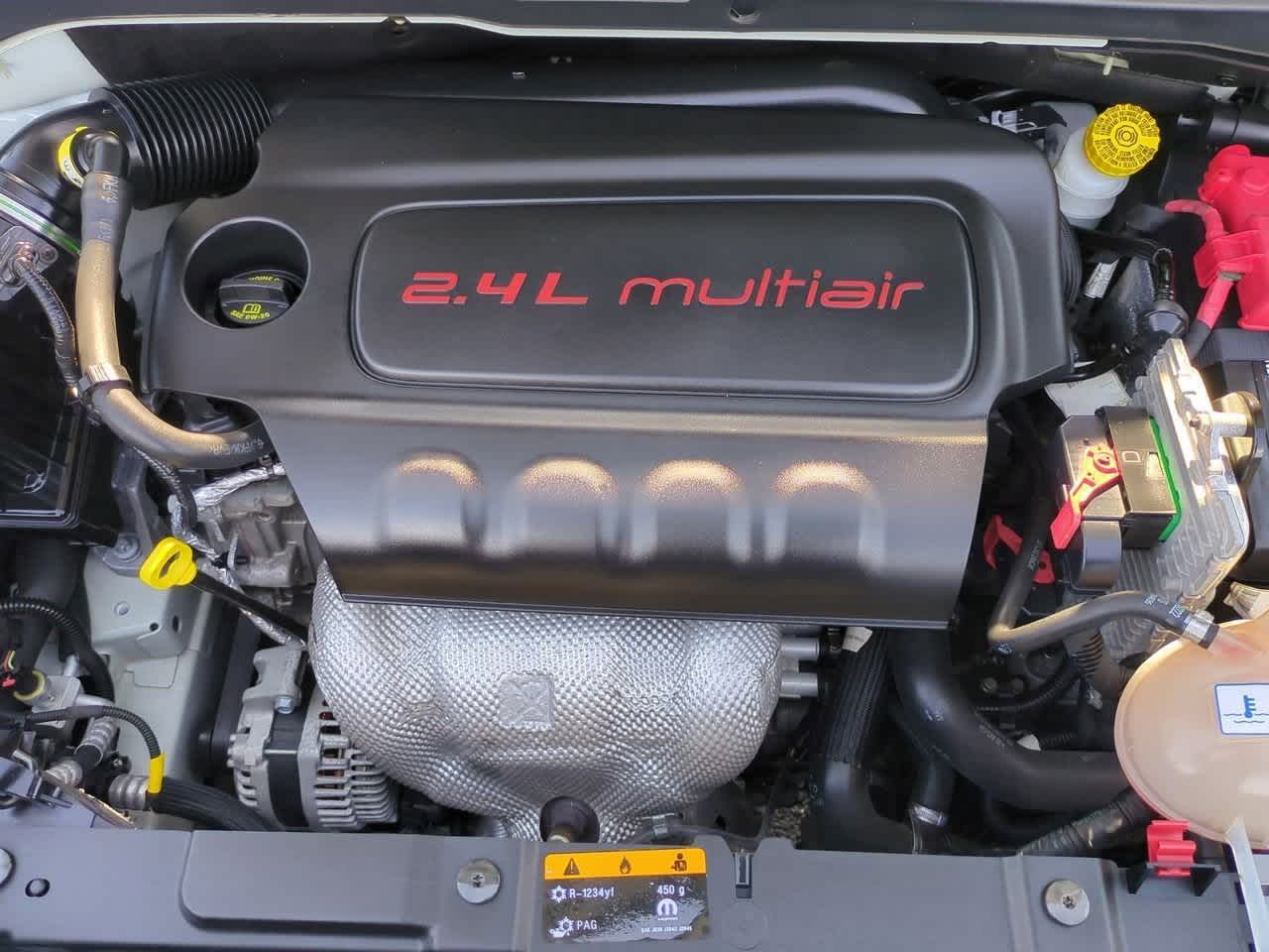 Thumbnail: 2018 Jeep Renegade - 15