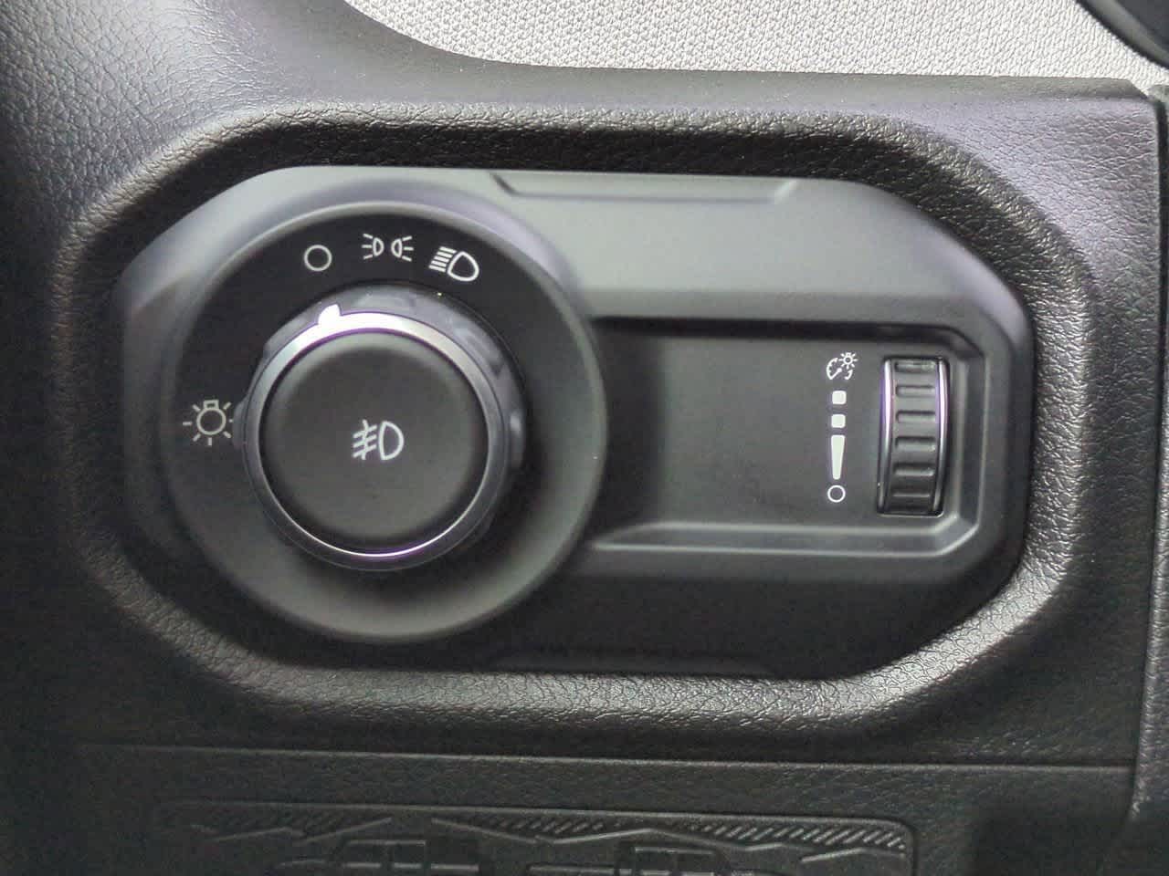 Thumbnail: 2026 Jeep Wrangler - 18