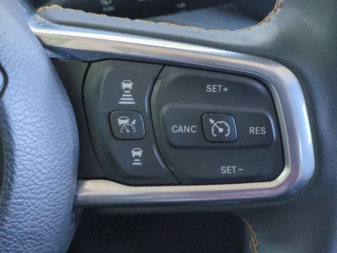 Thumbnail: 2024 Jeep Wrangler - 24