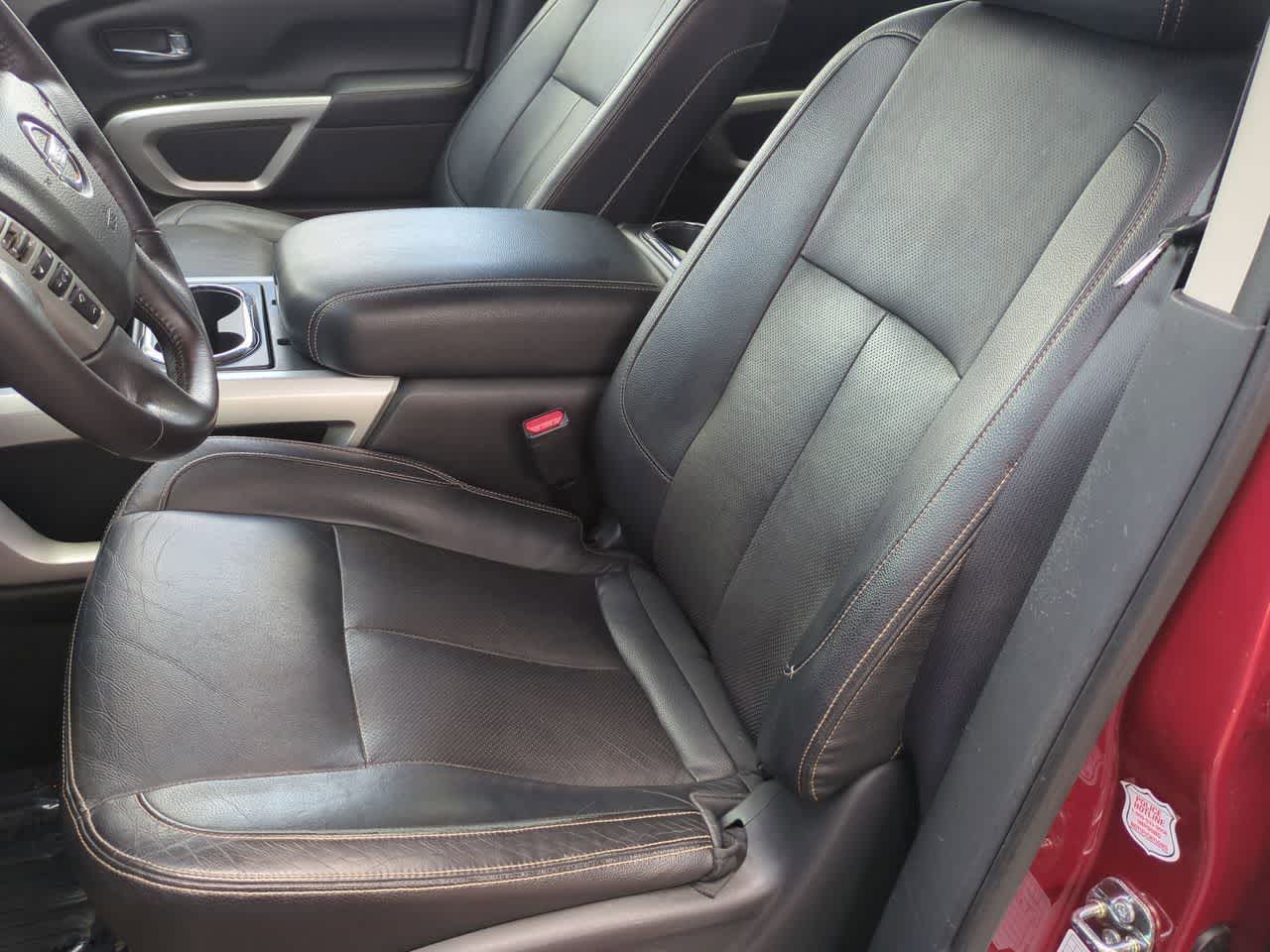 Thumbnail: 2018 Nissan Titan - 17