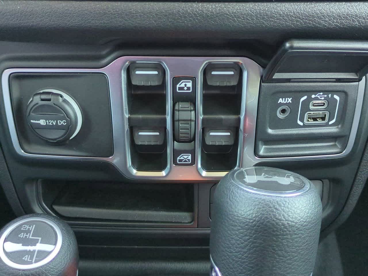 Thumbnail: 2026 Jeep Wrangler - 31