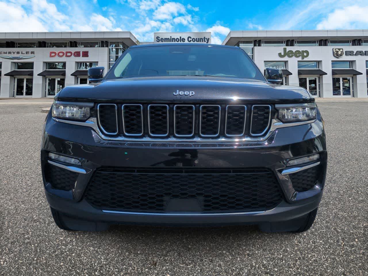 Thumbnail: 2024 Jeep Grand Cherokee - 3