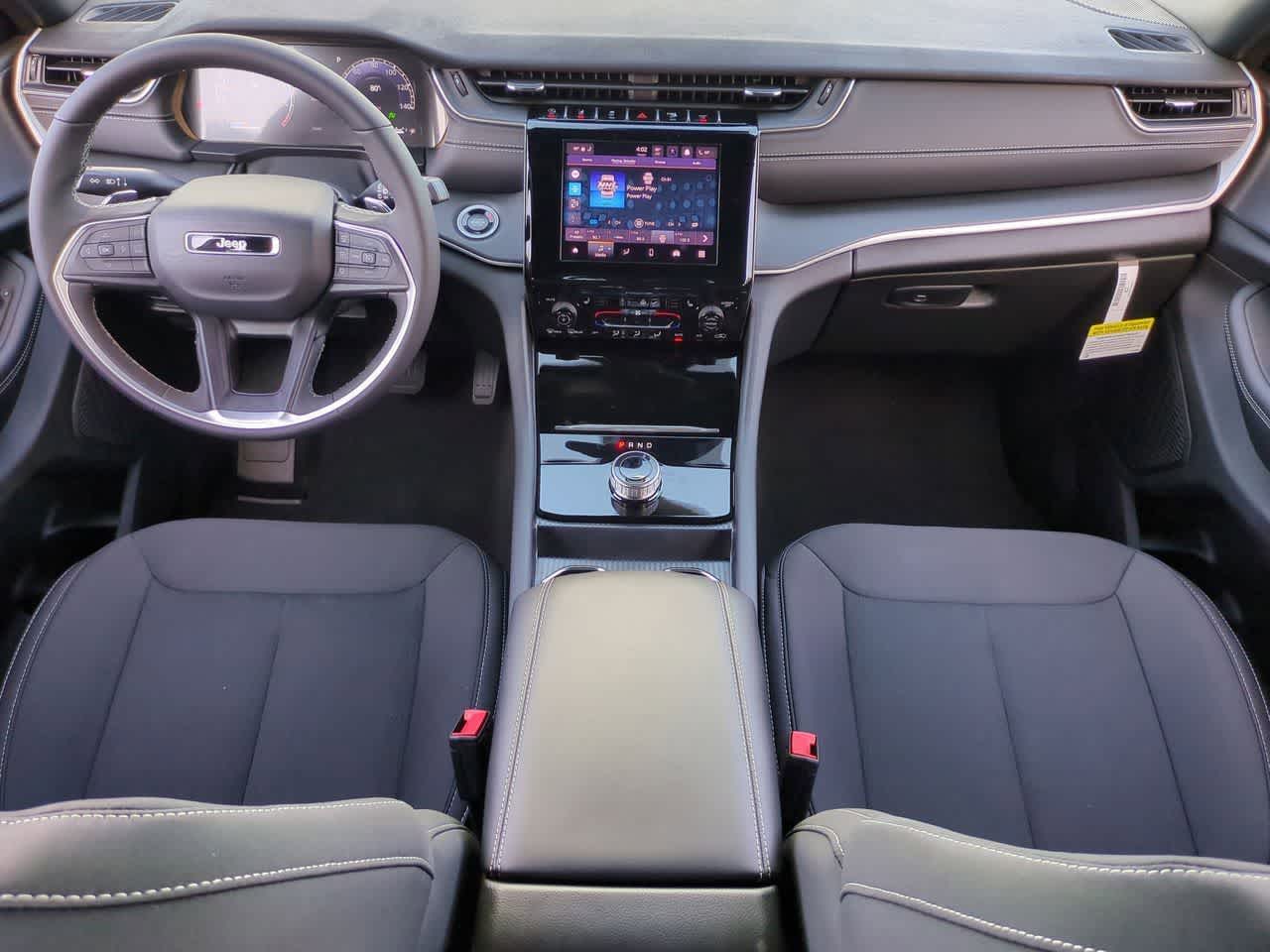 Thumbnail: 2025 Jeep Grand Cherokee - 16