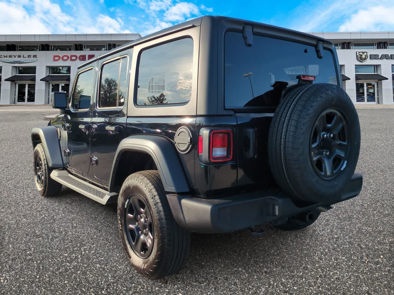Thumbnail: 2026 Jeep Wrangler - 6