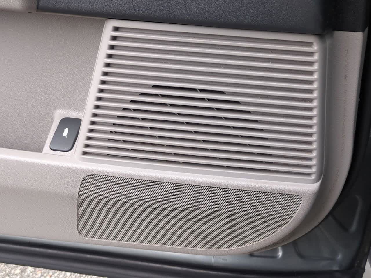 Thumbnail: 2009 Honda Pilot - 31