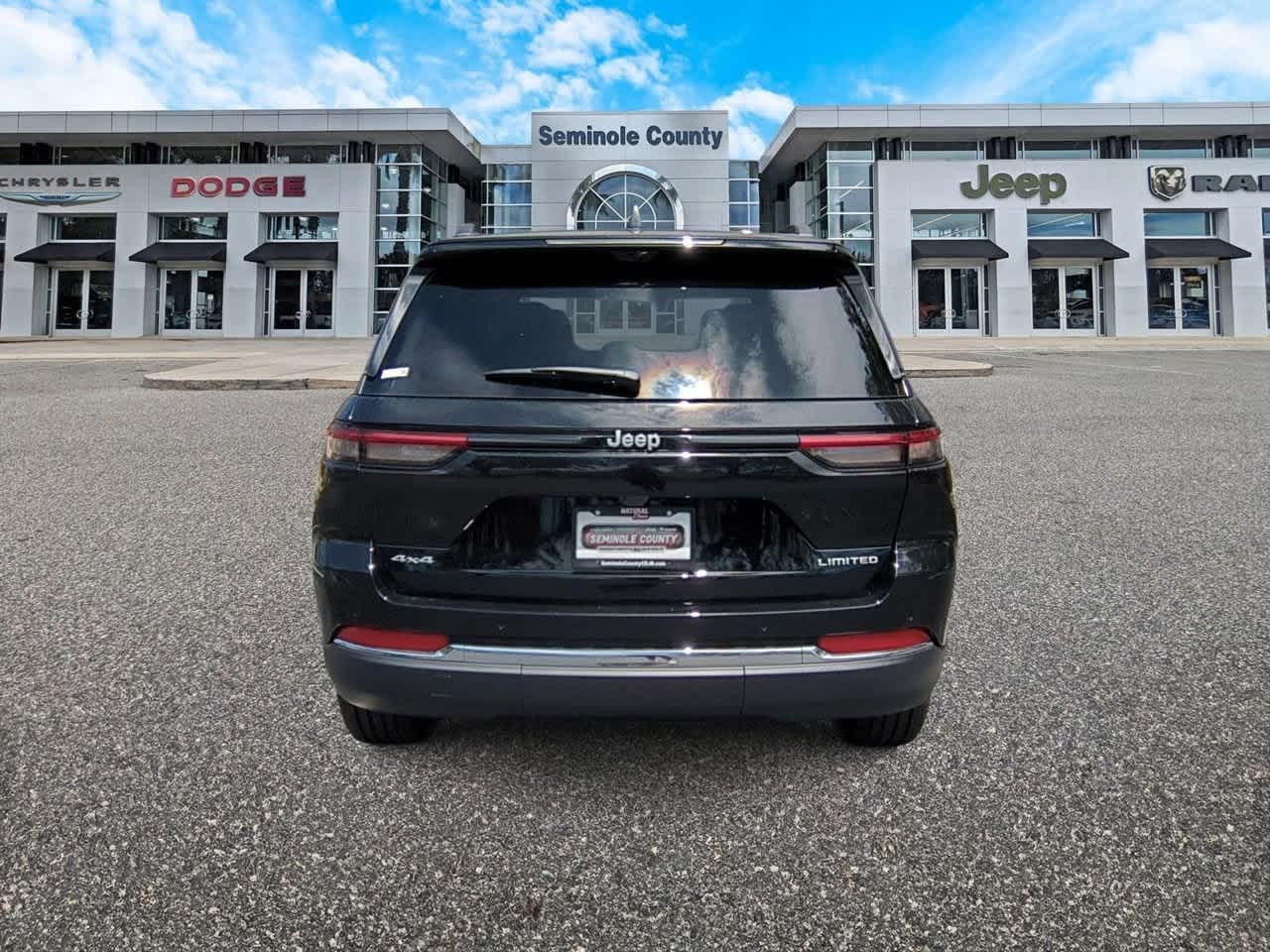Thumbnail: 2025 Jeep Grand Cherokee - 7