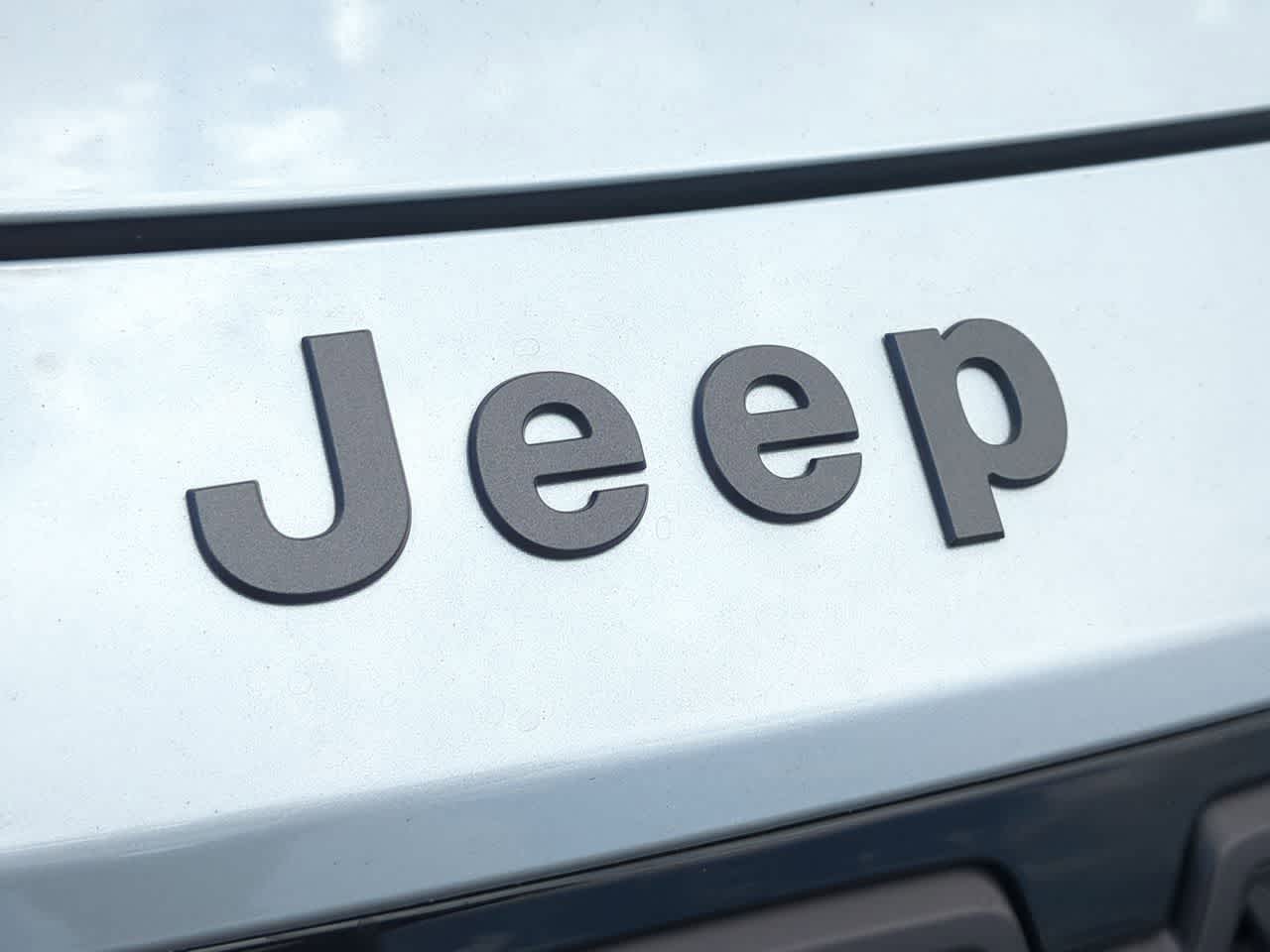 Thumbnail: 2026 Jeep Cherokee - 12