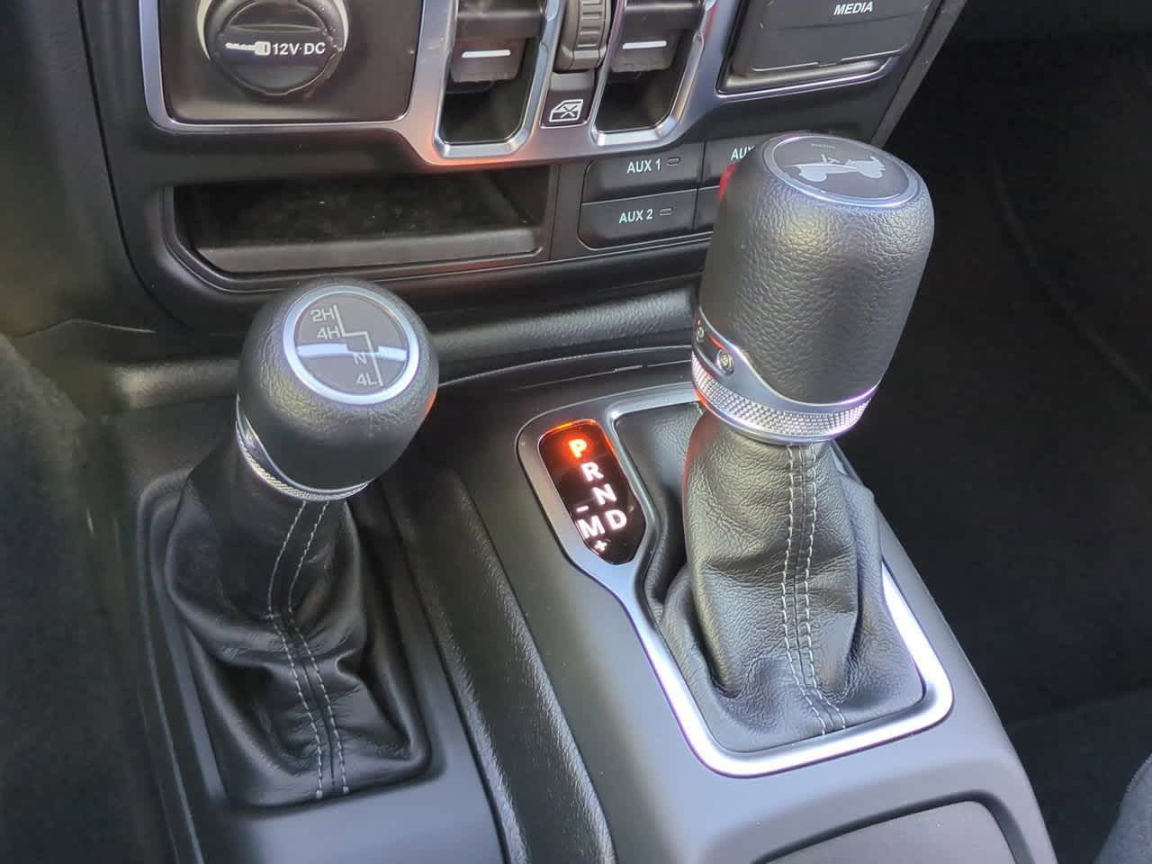 Thumbnail: 2025 Jeep Wrangler - 32