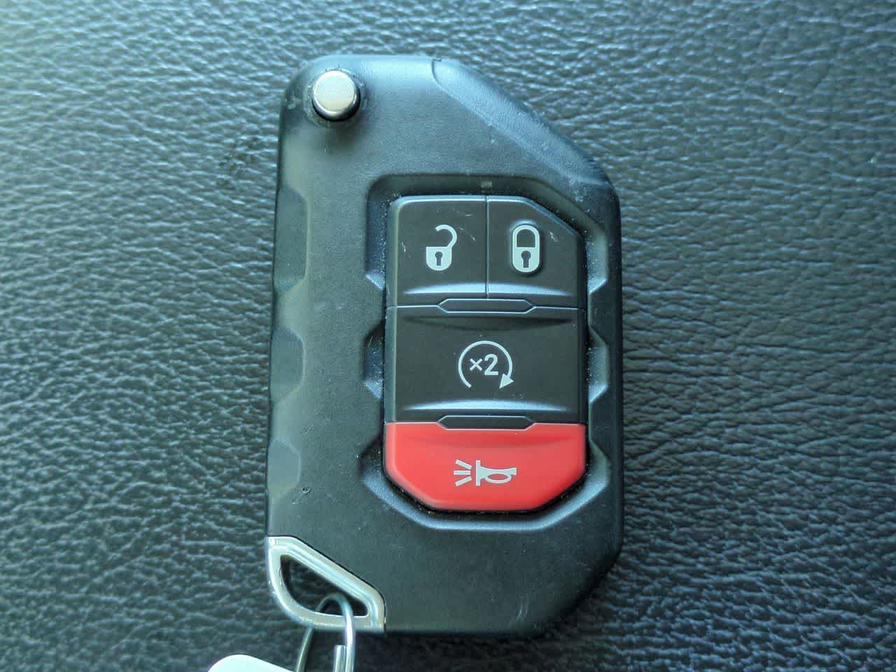 Thumbnail: 2024 Jeep Wrangler - 34