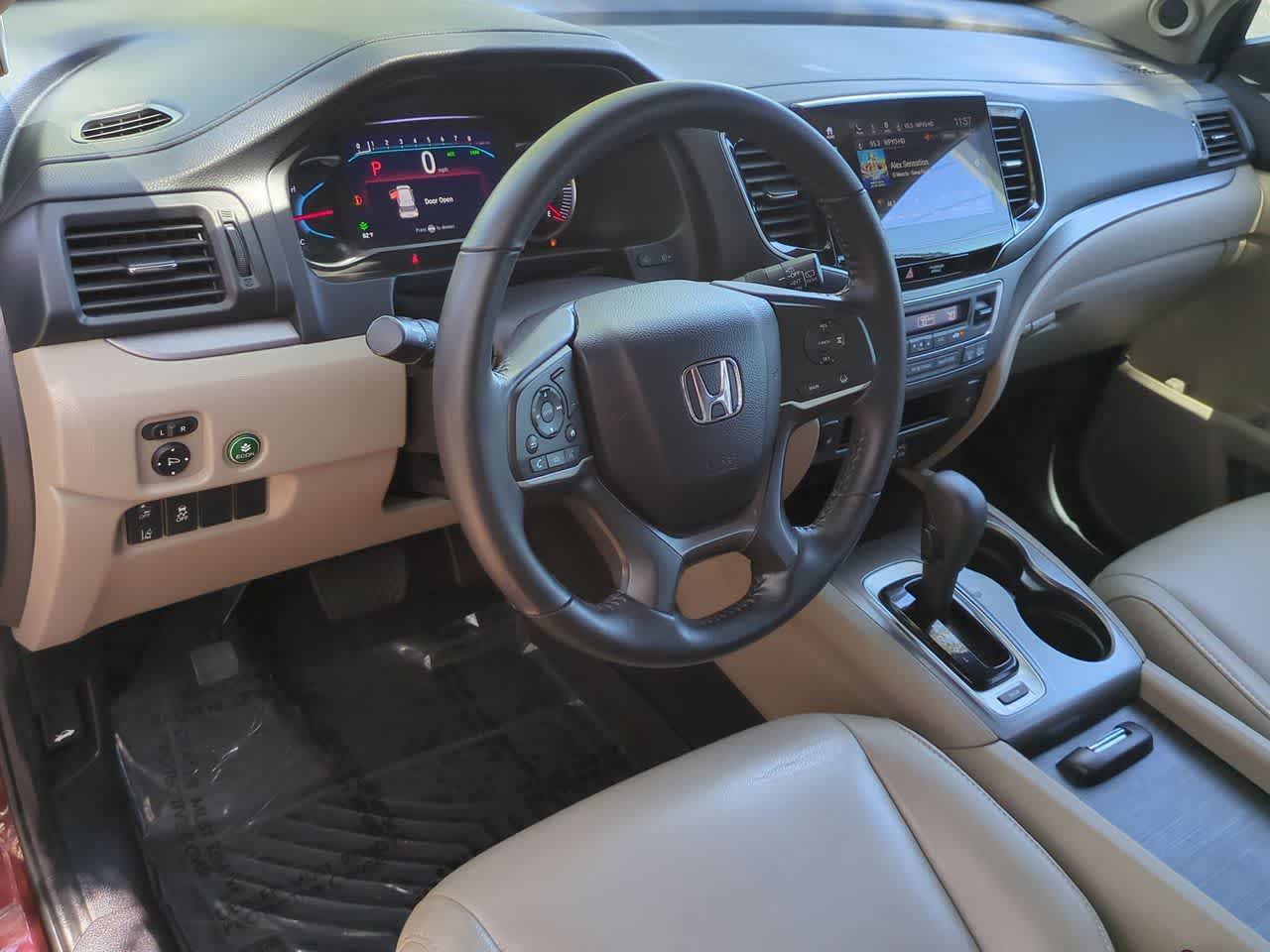 Thumbnail: 2019 Honda Pilot - 10