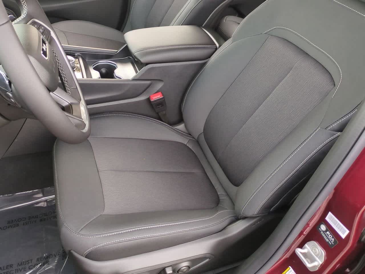 Thumbnail: 2025 Jeep Grand Cherokee - 17