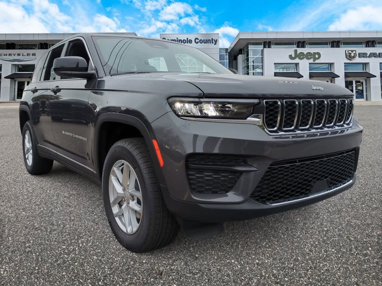 Thumbnail: 2025 Jeep Grand Cherokee - 2