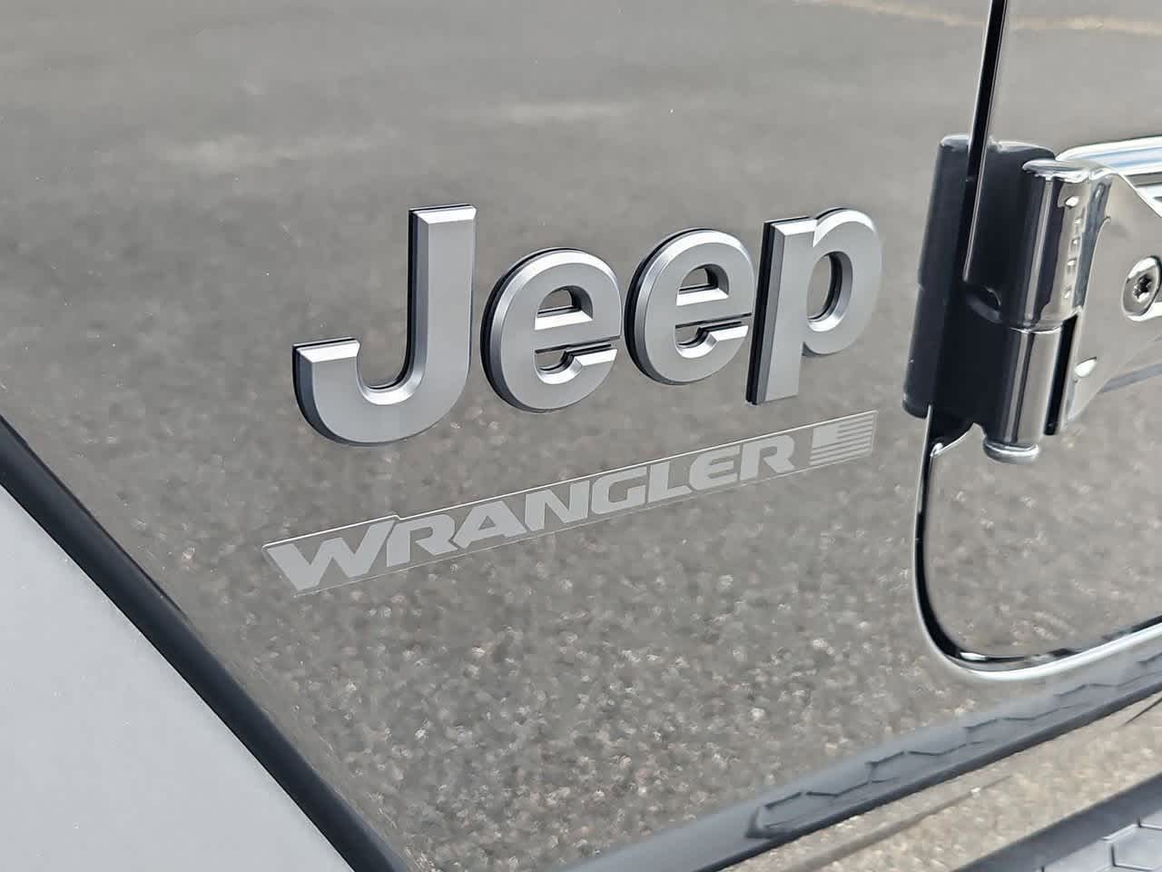 Thumbnail: 2025 Jeep Wrangler - 12