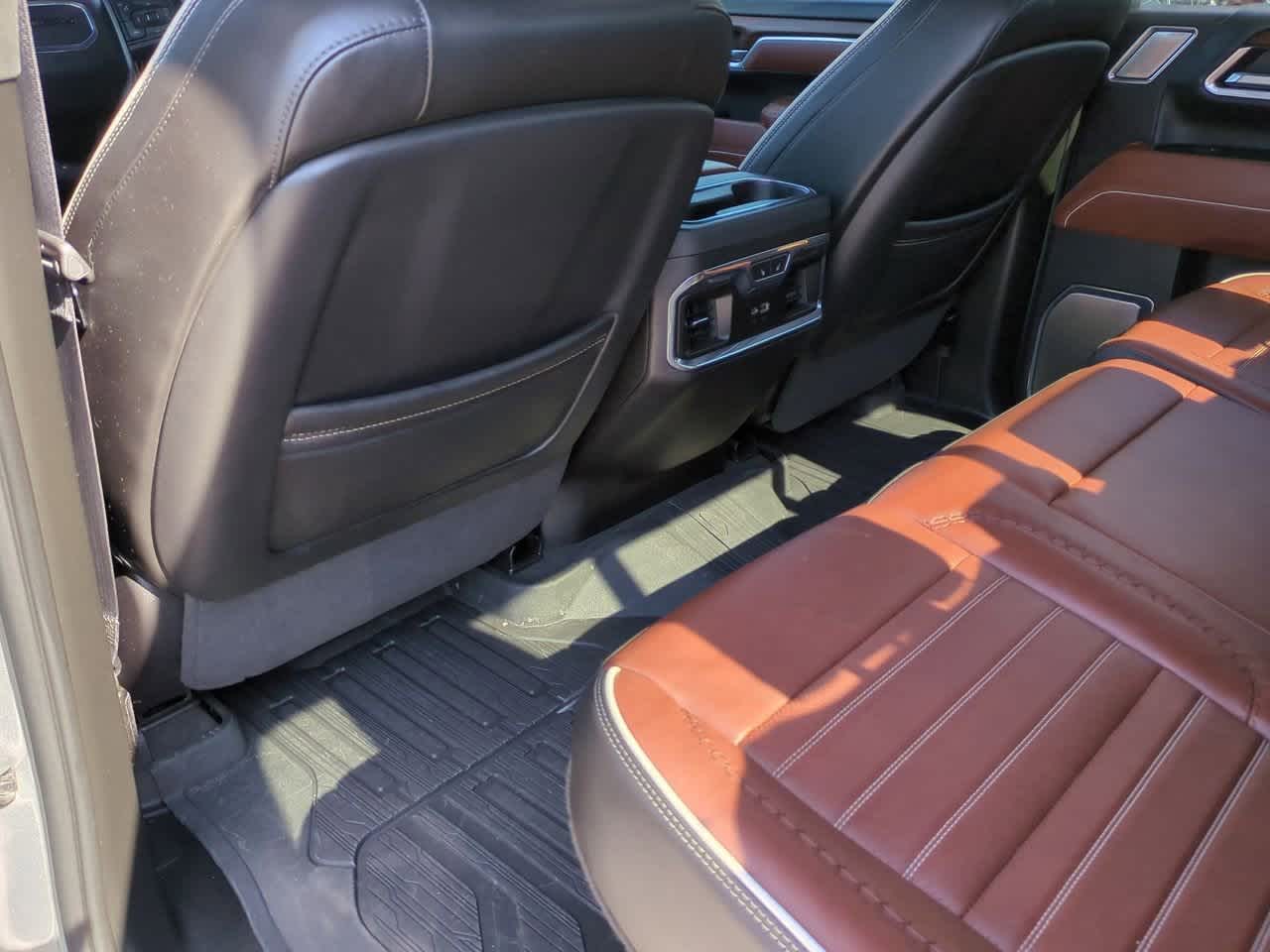 Thumbnail: 2025 GMC Sierra 2500 - 19