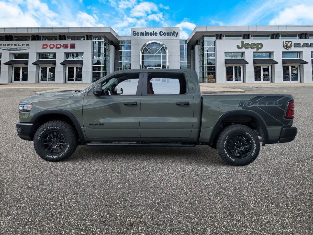 Thumbnail: 2026 RAM 1500 - 5