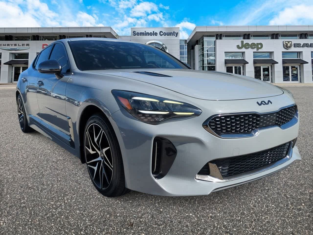 Thumbnail: 2022 Kia Stinger - 2