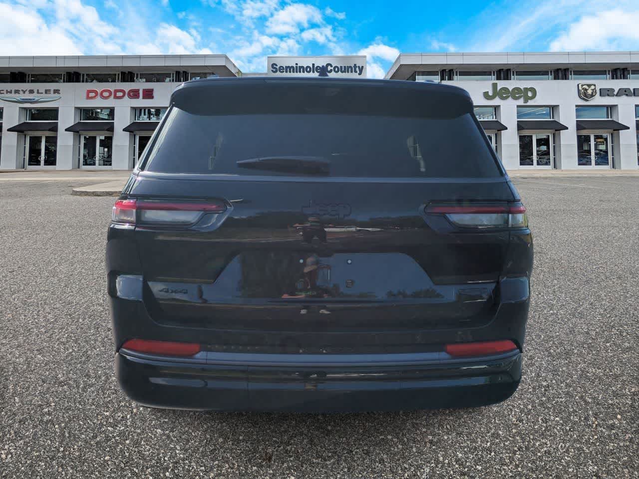 Thumbnail: 2026 Jeep Grand Cherokee L - 7