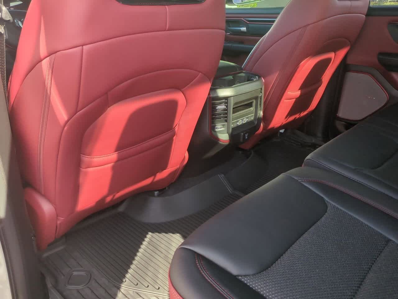 Thumbnail: 2026 RAM 1500 - 19