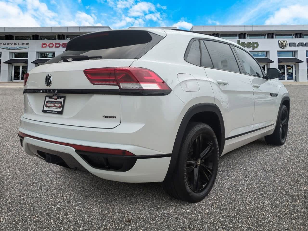 Thumbnail: 2023 Volkswagen Atlas - 8