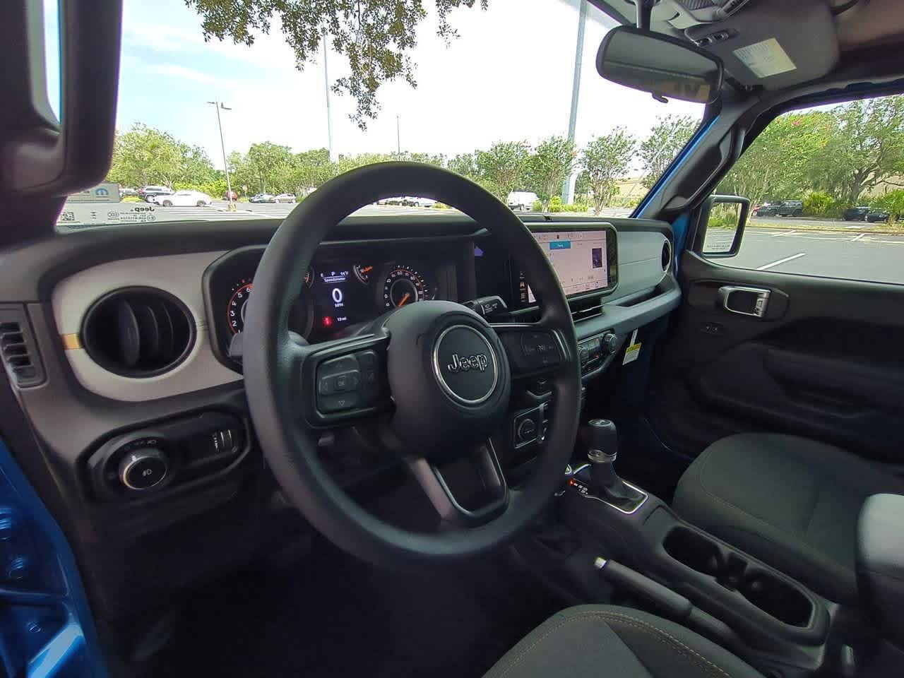 Thumbnail: 2025 Jeep Wrangler - 10