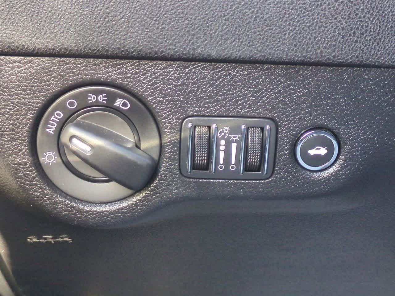 Thumbnail: 2021 Dodge Charger - 18